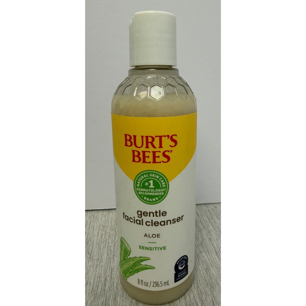 Burt's Bees Gentle Facial Cleanser Aloe Sensitive Skin Fragrance Free 8oz New